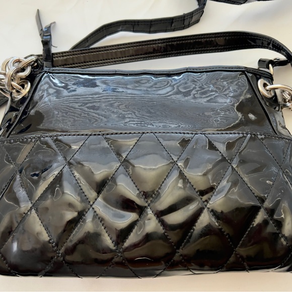 COACH 18678 Poppy Liquid Gloss Shoulder Purse Bag Quilted  Pre-owned. - Picture 3 of 14